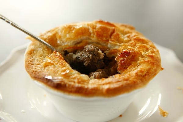 Aussie Meat Pie made in Thermomix