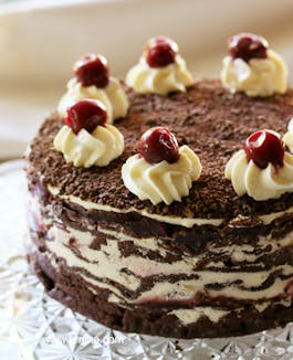 Black-Forest-Crepe-Torte