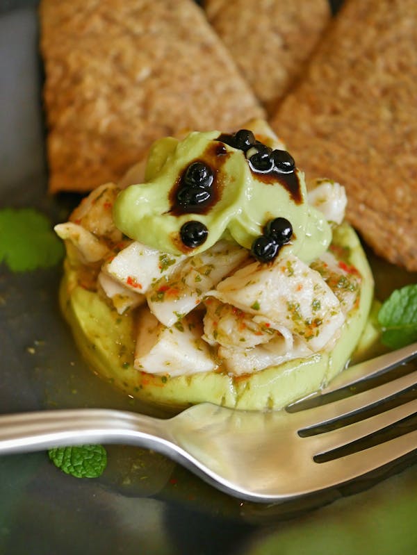 Ceviche with Avocado Mousse and Discard Crackers P Thermomix