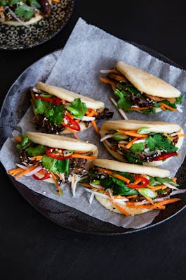 Char Sui Bao Buns