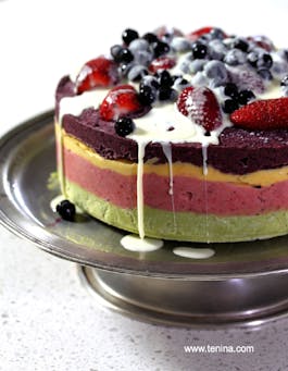 Fruity Layered Torte With White Ice Magic Fotor