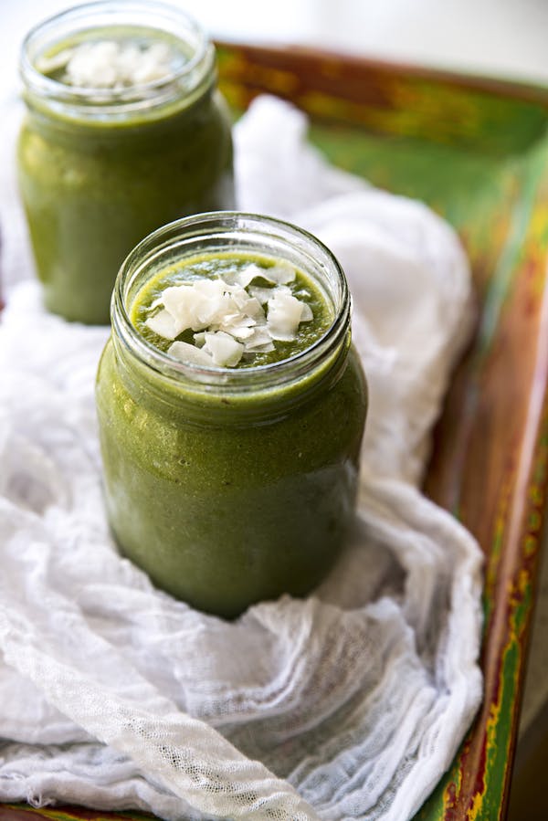 Glowing-Green-Smoothie-thermomix