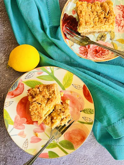 Lemon Crumble Slice