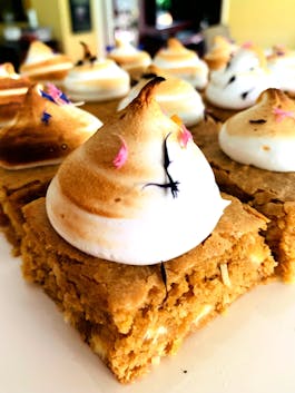 Lemon Meringue Blondies P