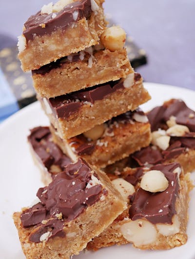 Macadamia Caramel Shortbread!