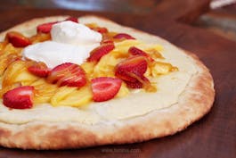 Mango-Cheesecake-Pizza-P