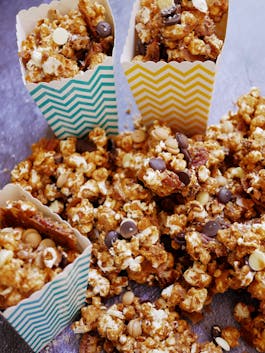 Maple Pecan Caramel Popcorn P TENINA