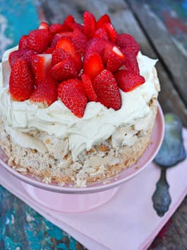 Mexican Meringue Cake P TENINA