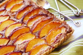 Nectarine-Almond-Tart-ECU Fotor