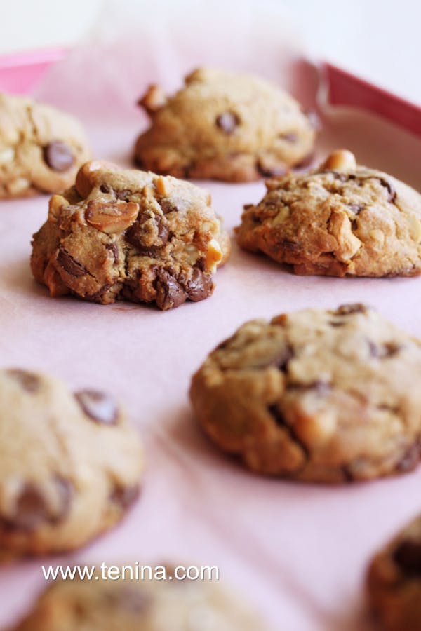 Nutty Choc Chip Cookies Fotor