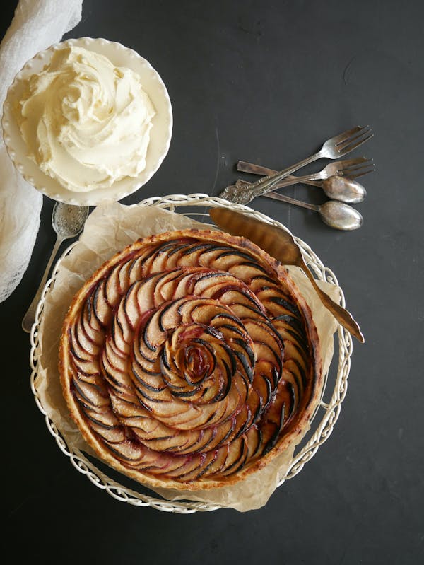 Peach and Almond Tart OH with forks P