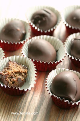 Pecan-Butter-Cookie-Truffles