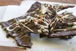 Peppermint-Chocolate-Bark