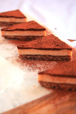 Raw Chocolate Caramel Slice edit