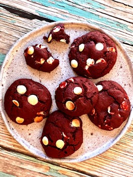 Red Velvet Cookies P