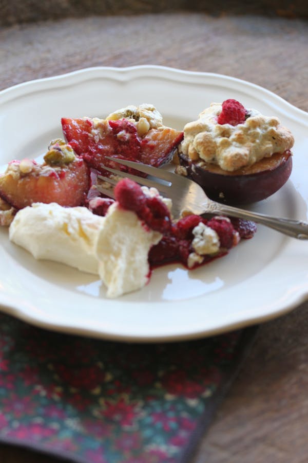 Roasted-Stone-Fruit-with-Oat-and-Nut-Meringue-1