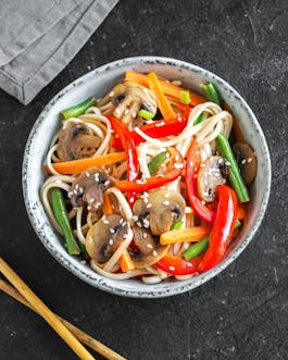 Slim Noodles with Mushrooms and veggies