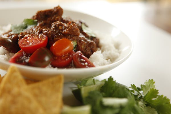 Slow-Cooked-Chunky-Beef-Chilli-copy