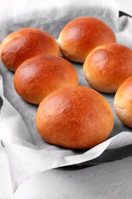 Soft Buttermilk Rolls P