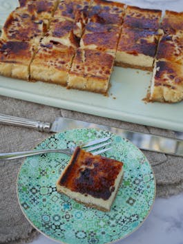 Very Vanilla Chai Cheesecake Brulee cut P